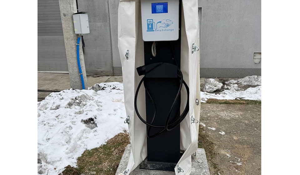 Easy2Charge-donosi-inovacije-u-punjenje-električnih-vozila-za-Kompaniju-EZ-d.o.o.-iz-Kaćuna,-Busovača-1